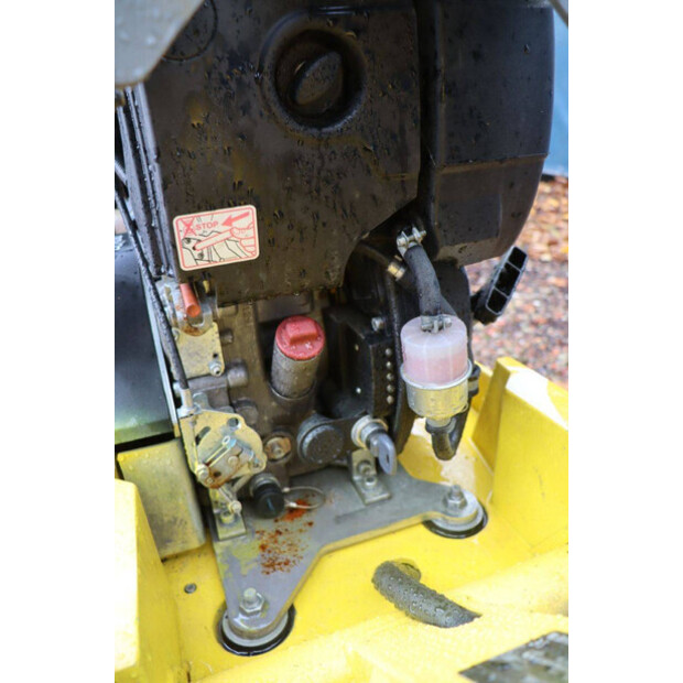 2017 نيوسون DPU-43836329