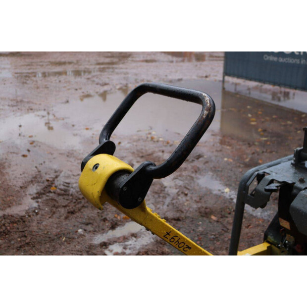 2017 نيوسون DPU-43836333