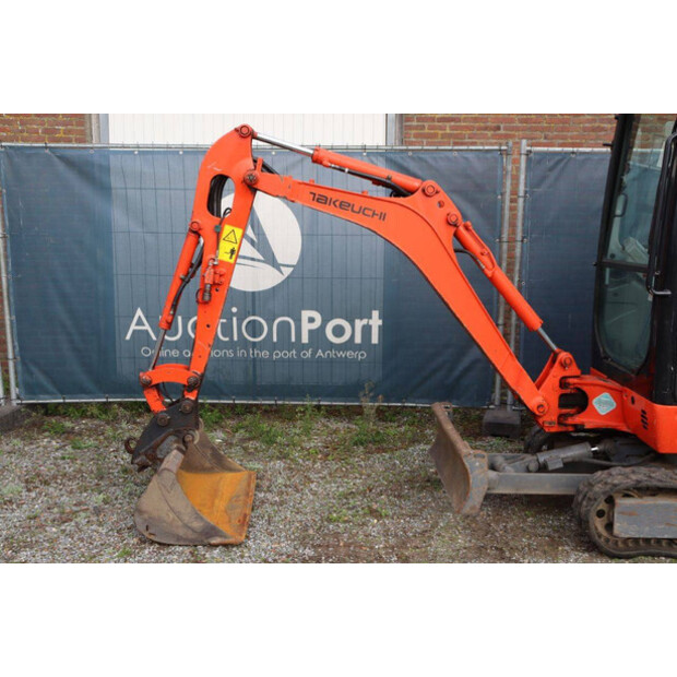 2015 TAKEUCHI TB216-43836541