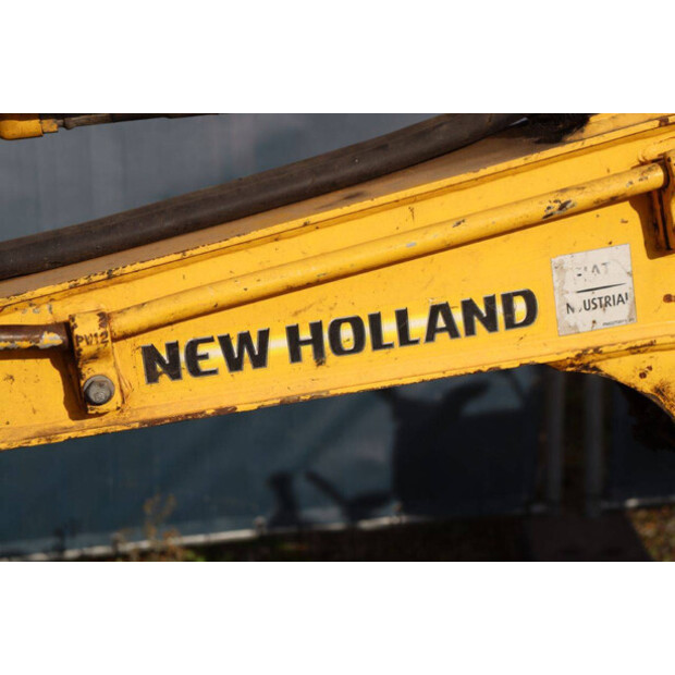 New Holland E10SR-43836683