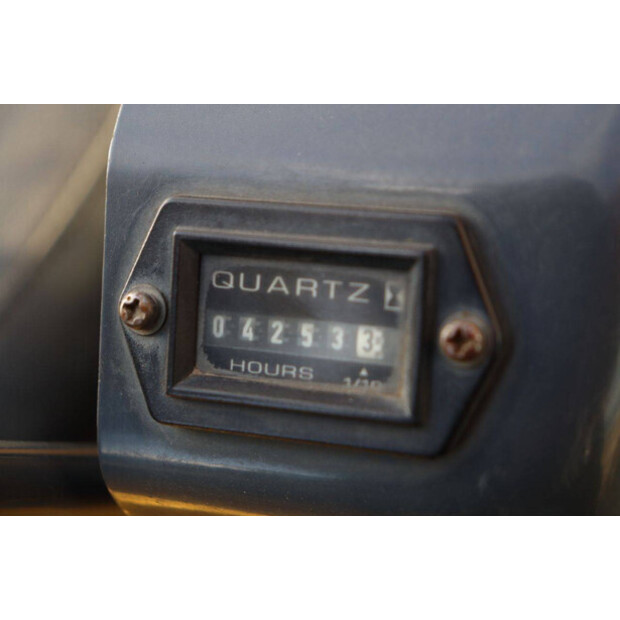 New Holland E10SR-43836705