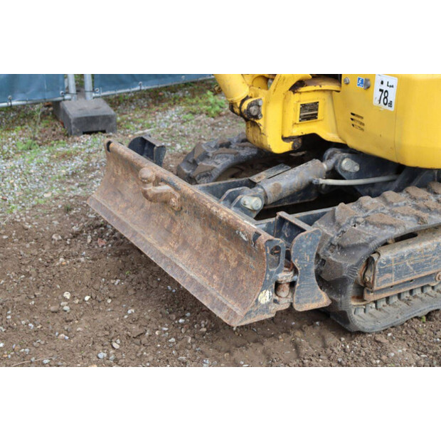 2019 Komatsu PC16R-3HS-43836736