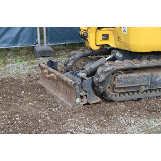 2019 Komatsu PC16R-3HS-43836765