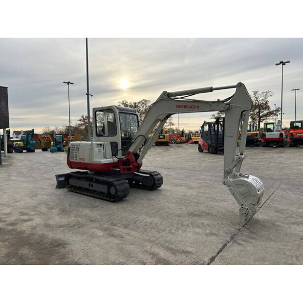 تاكوتشي TB150C-43837408