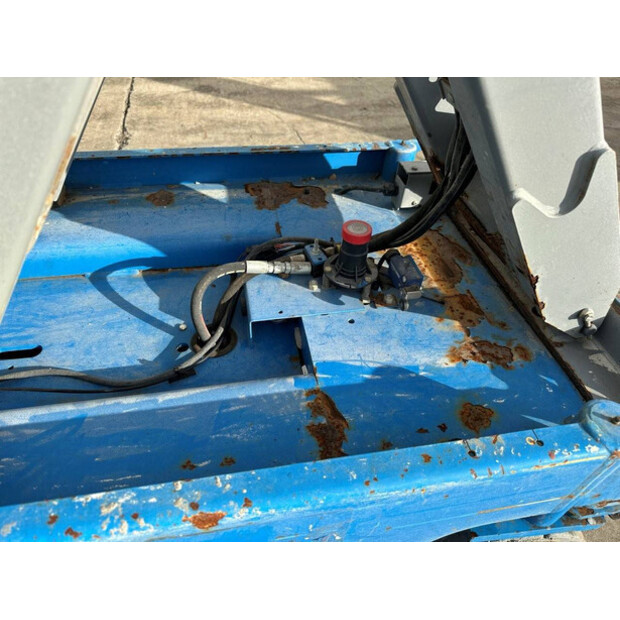 2014 Genie GS-1930-43837462