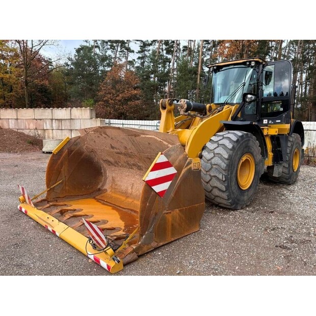 2017 Caterpillar 966M-43843798