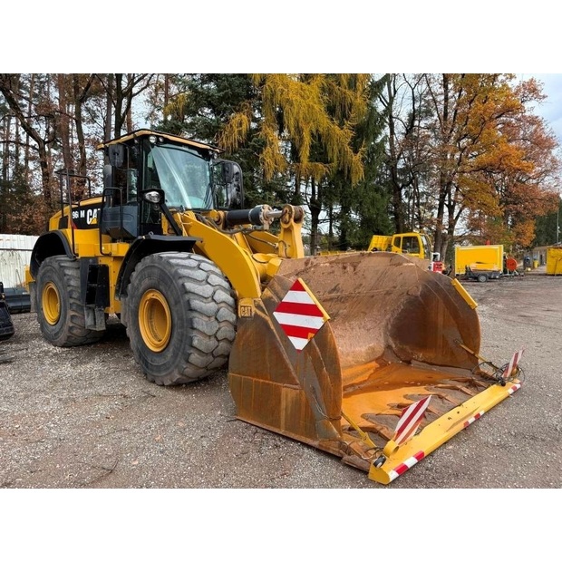 2017 Caterpillar 966M-43843800