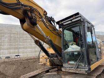 2018-caterpillar-326f-ln-1386501-43843838