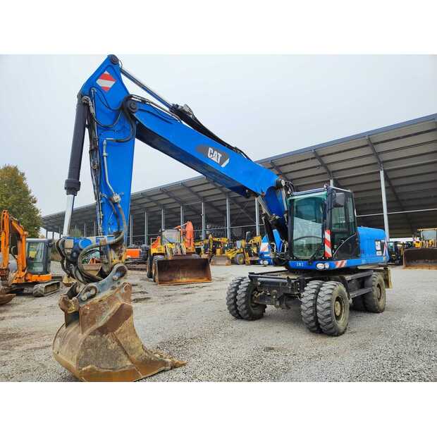 2011 Caterpillar M322D-43843935