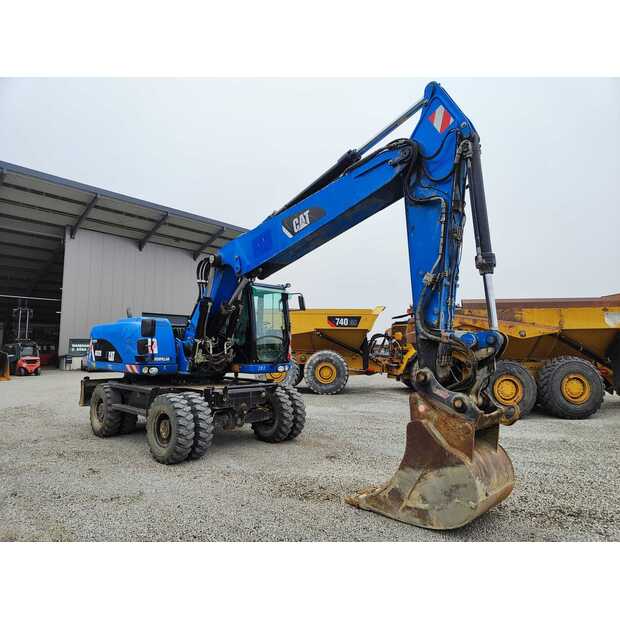 2011 Caterpillar M322D-43843937