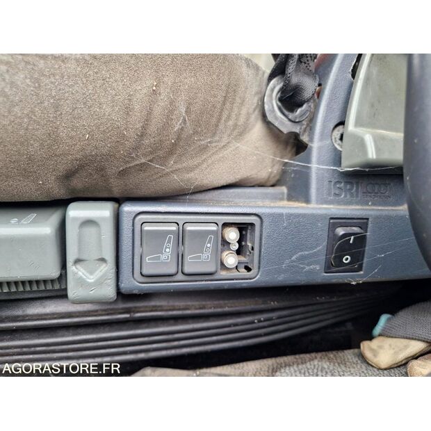 2010 Renault PREMIUM-43851527