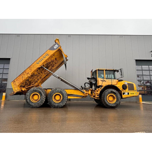 2008 فولفو A 25 E-43853532