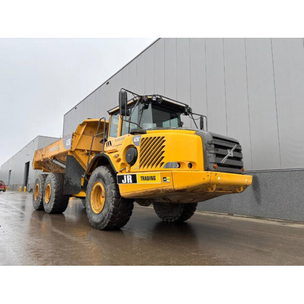 2008 فولفو A 25 E-43853534