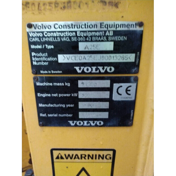 2008 فولفو A 25 E-43853536