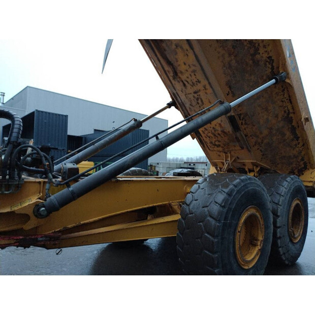 2008 فولفو A 25 E-43853553