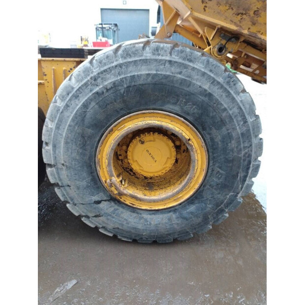 2008 فولفو A 25 E-43853561