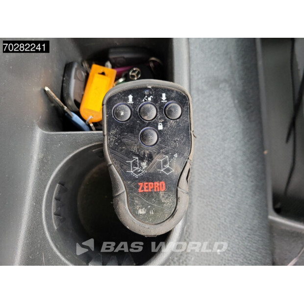 2013 مرسيدس بنز Atego 1324-43853638