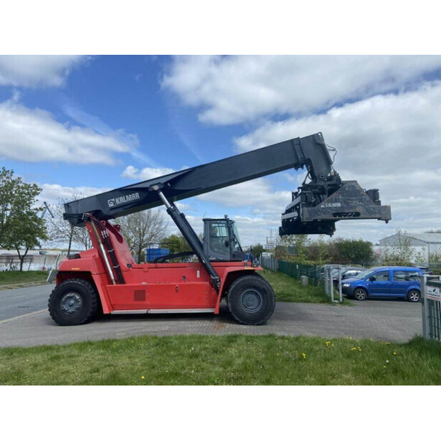 2017 KALMAR DRG450-60C5-43854204