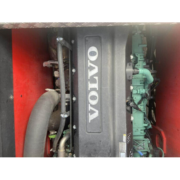 2017 KALMAR DRG450-60C5-43854210