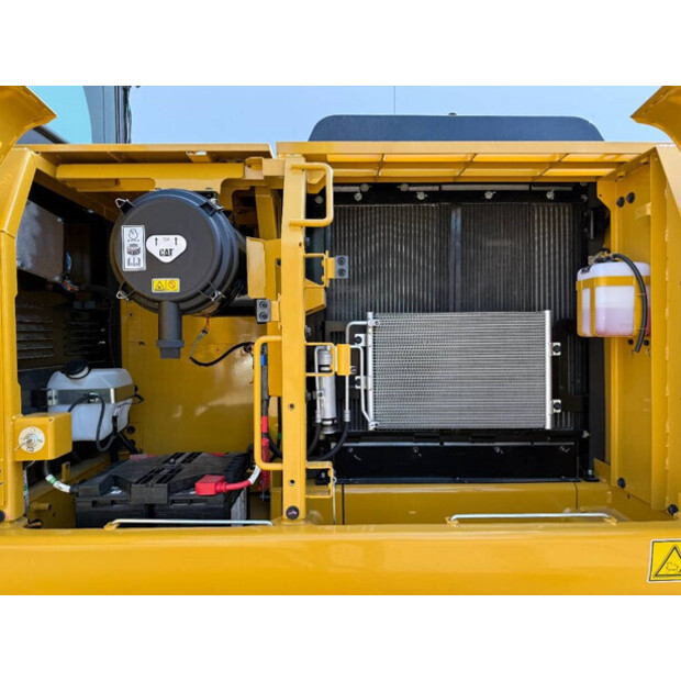 2025 Caterpillar 320D3 GC-43854330