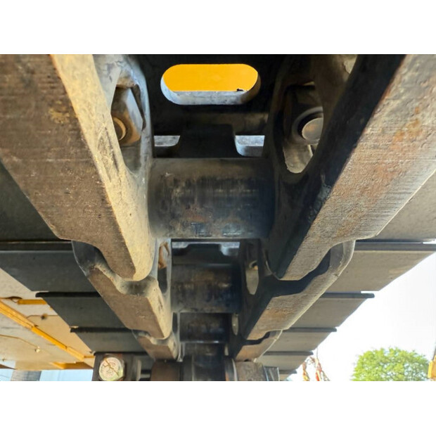 2025 كاتربيلر 323D3-43854407