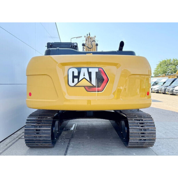 2025 كاتربيلر 323D3-43854416