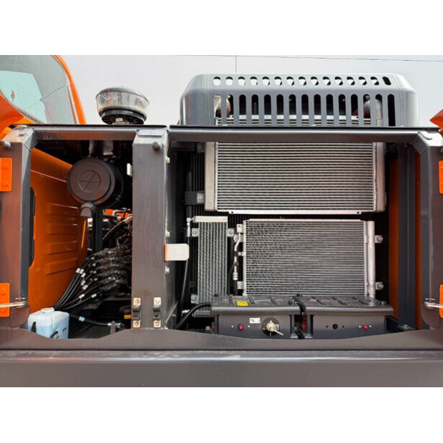 2025 Doosan DX205-43854497