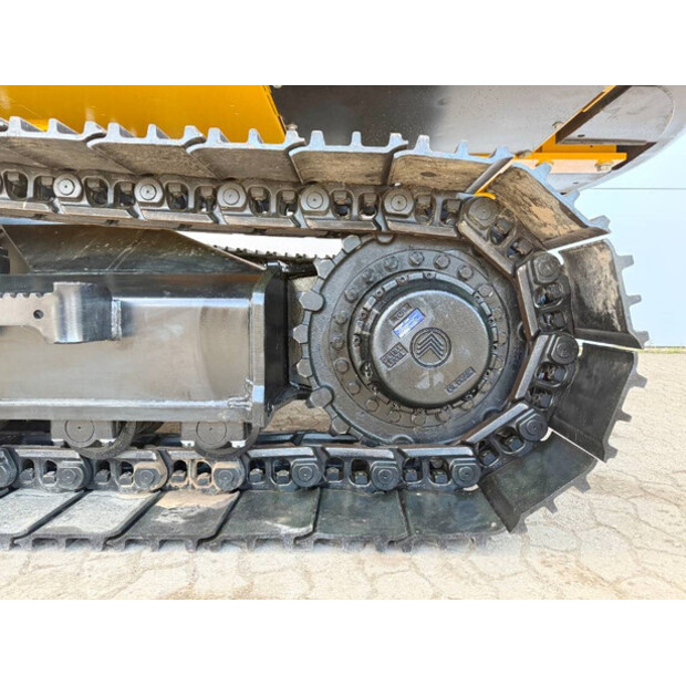 2025 JCB 205-43854611