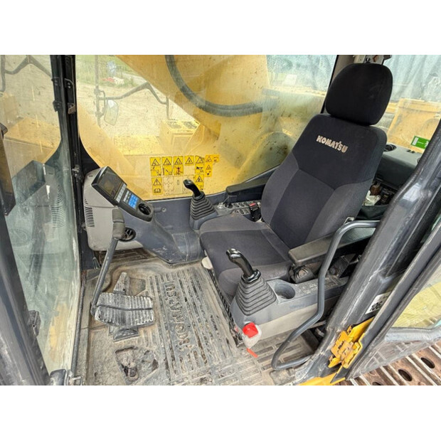 2017 كوماتسو PC700LC-11-43854630