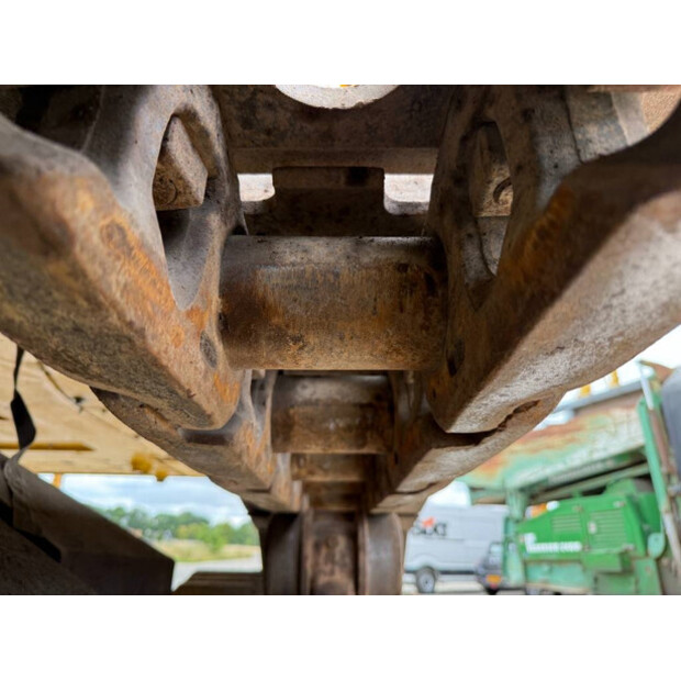 2017 كوماتسو PC700LC-11-43854648