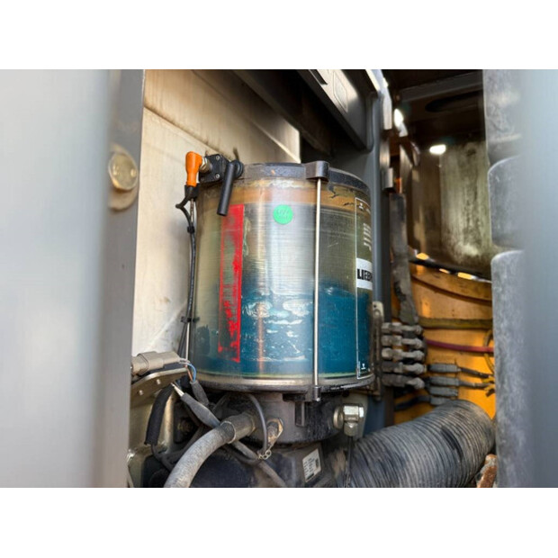 2014 Liebherr R946 S HD-43854679