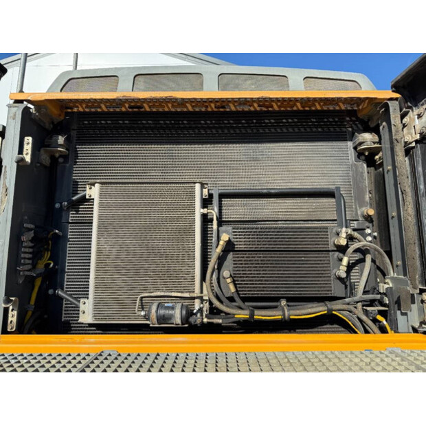 2014 Liebherr R946 S HD-43854680