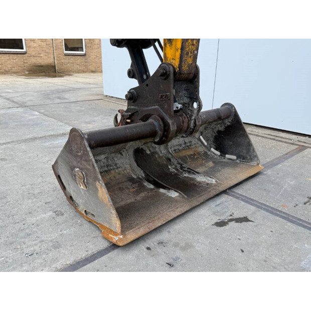 2019 JCB 86C-1-43854700