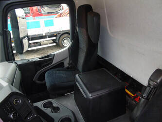 2013-mercedes-benz-antos-1924-1386725-43855302