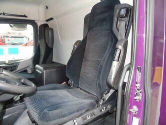 2013-mercedes-benz-antos-1924-1386725-43855310