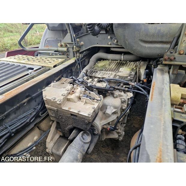 2010 Renault PREMIUM-43867063