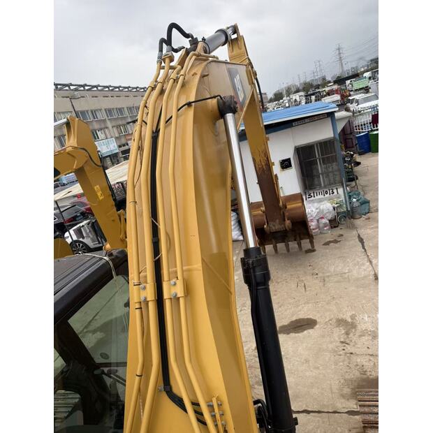 2022 كاتربيلر 320GC-43869750