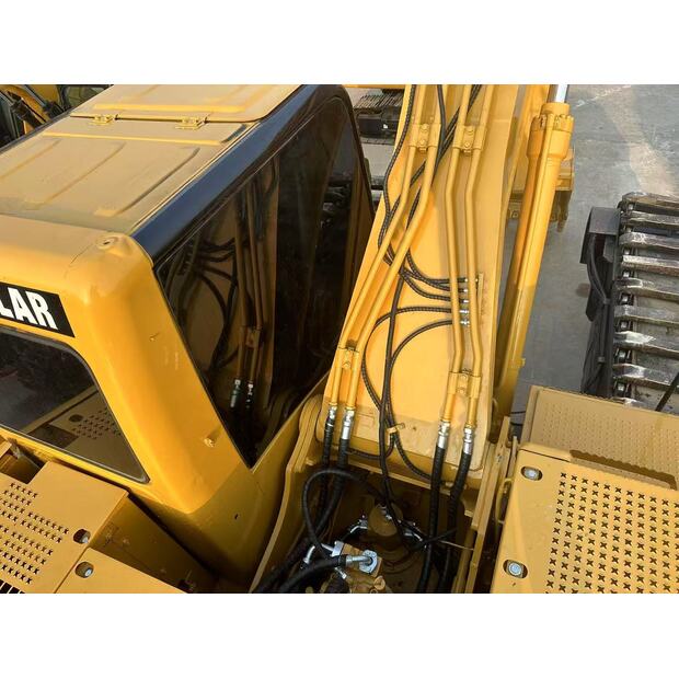 2021 Caterpillar 320CL-43869773