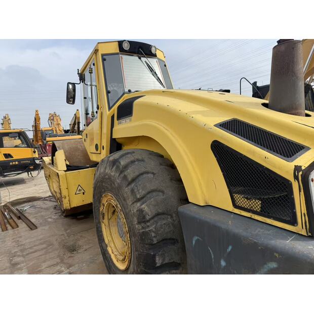 2013 BOMAG BW226-43869808