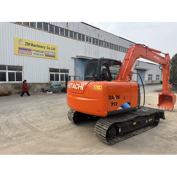 2024 هيتاشى ZX70-43869822
