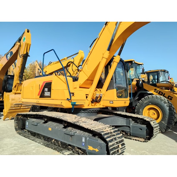 2022 LOVOL FR260E-43869896