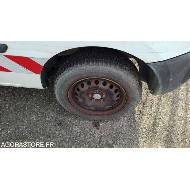 2010 رينو Kangoo-43882910