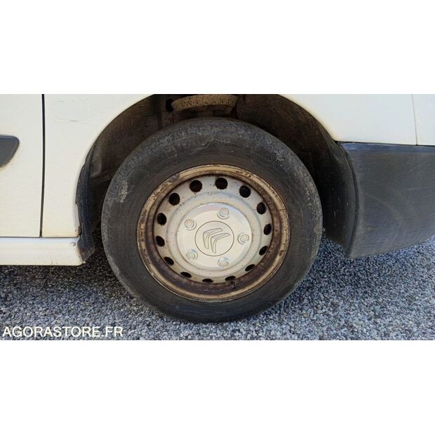 2013 Citroen Jumpy-43883059