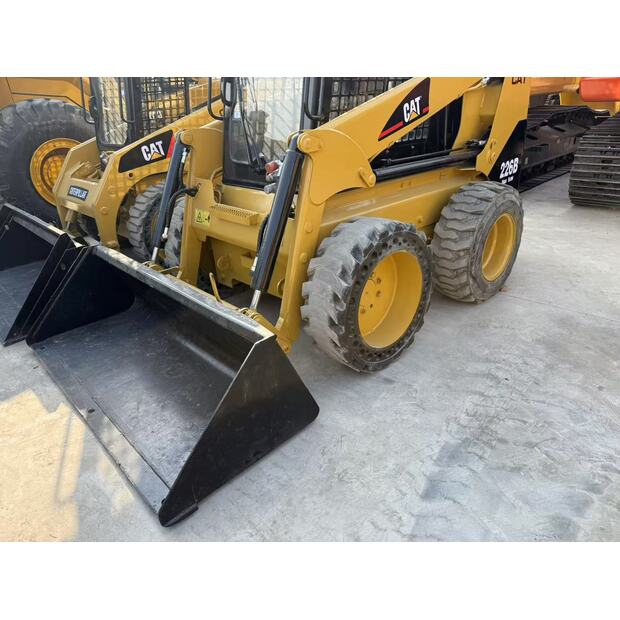 2023 Caterpillar 226B-43883359