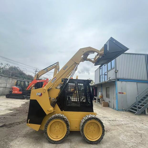 2022 Caterpillar 246D3-43883903