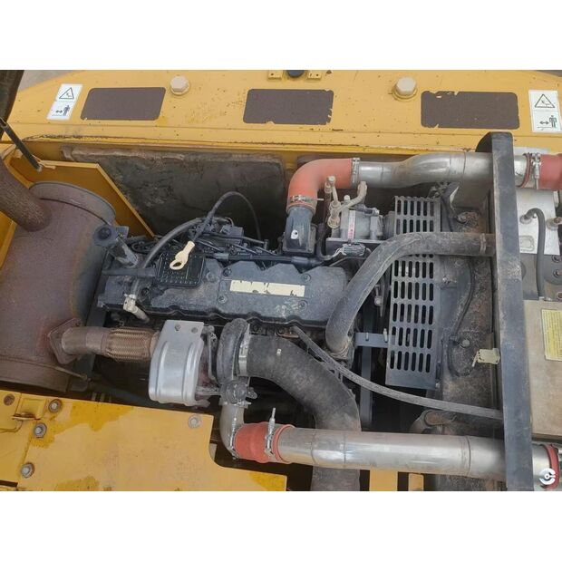 2018 اكس سي ام جي XE215DA-43884058