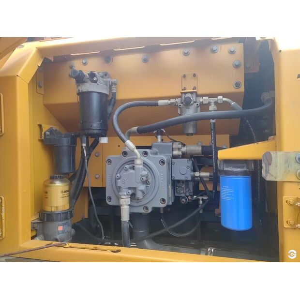 2018 اكس سي ام جي XE215DA-43884061