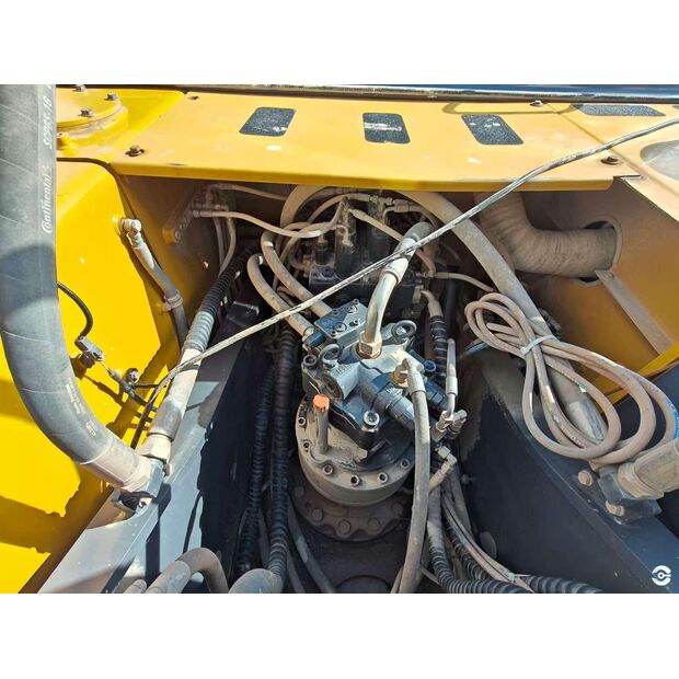 2022 اكس سي ام جي XE215DA-43884076