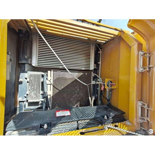 2022 اكس سي ام جي XE215DA-43884078