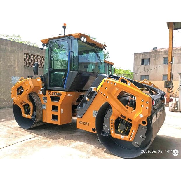 2023 اكس سي ام جي XD135TIV-43884444